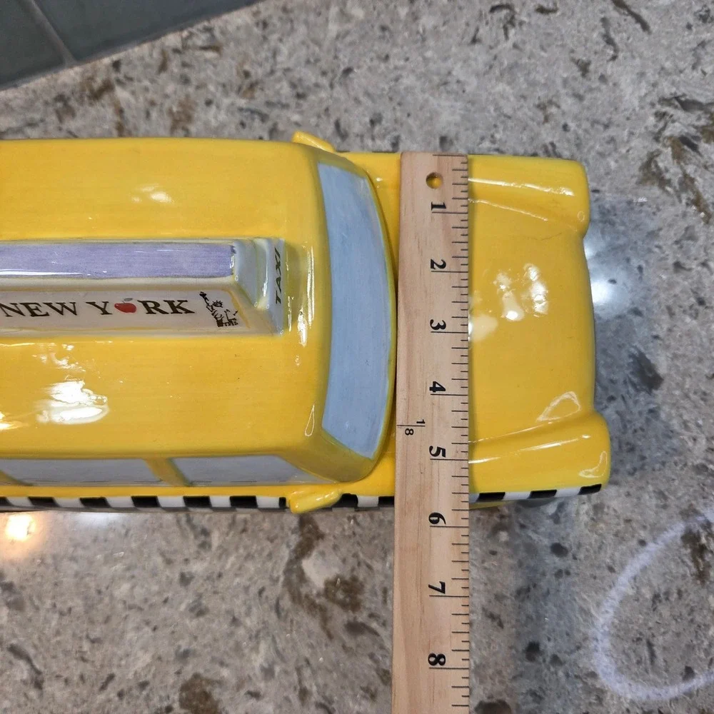 Studio Nova New York City Taxi Cab Ceramic Cookie Jar KT546 Yellow NYC Decor